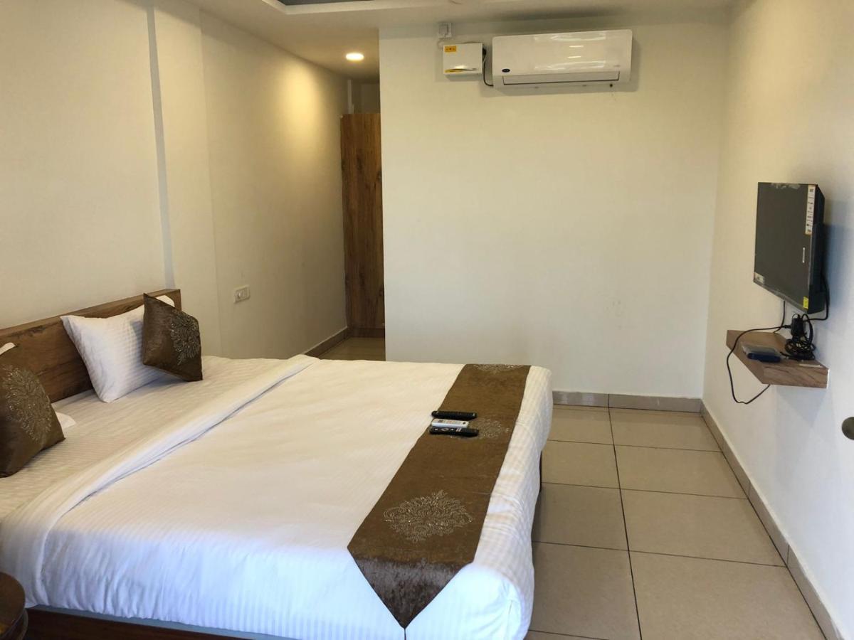 Hotel Amulya Regency Bayappanhalli Eksteriør billede