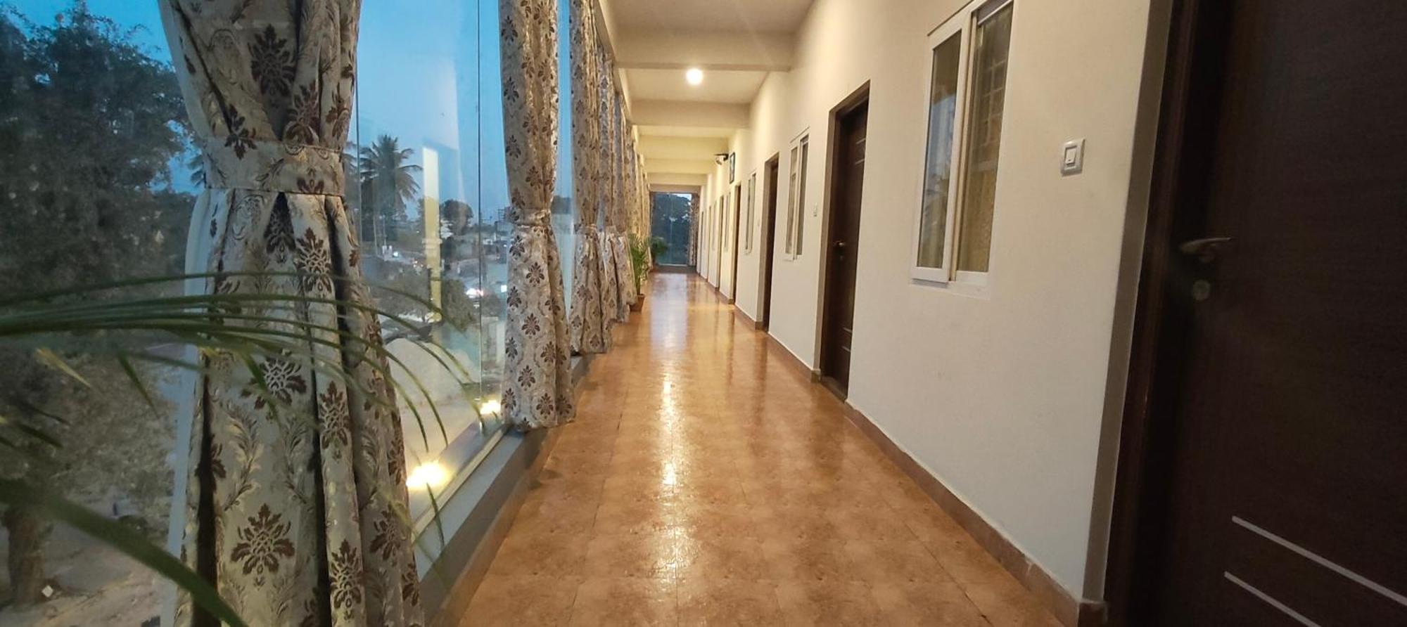 Hotel Amulya Regency Bayappanhalli Eksteriør billede